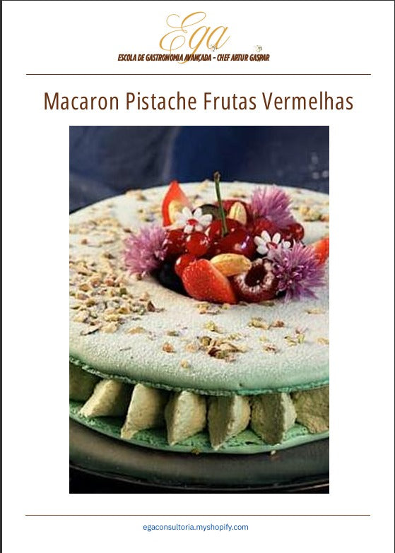 Macaron Pistache Frutas Vermelhas - 30 reais (BRL R$) corresponde a mais ou menos 5 €