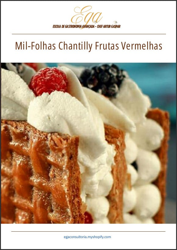 Mil-Folhas Chantilly Frutas Vermelhas - 30 reais (BRL R$) corresponde a mais ou menos 5 €