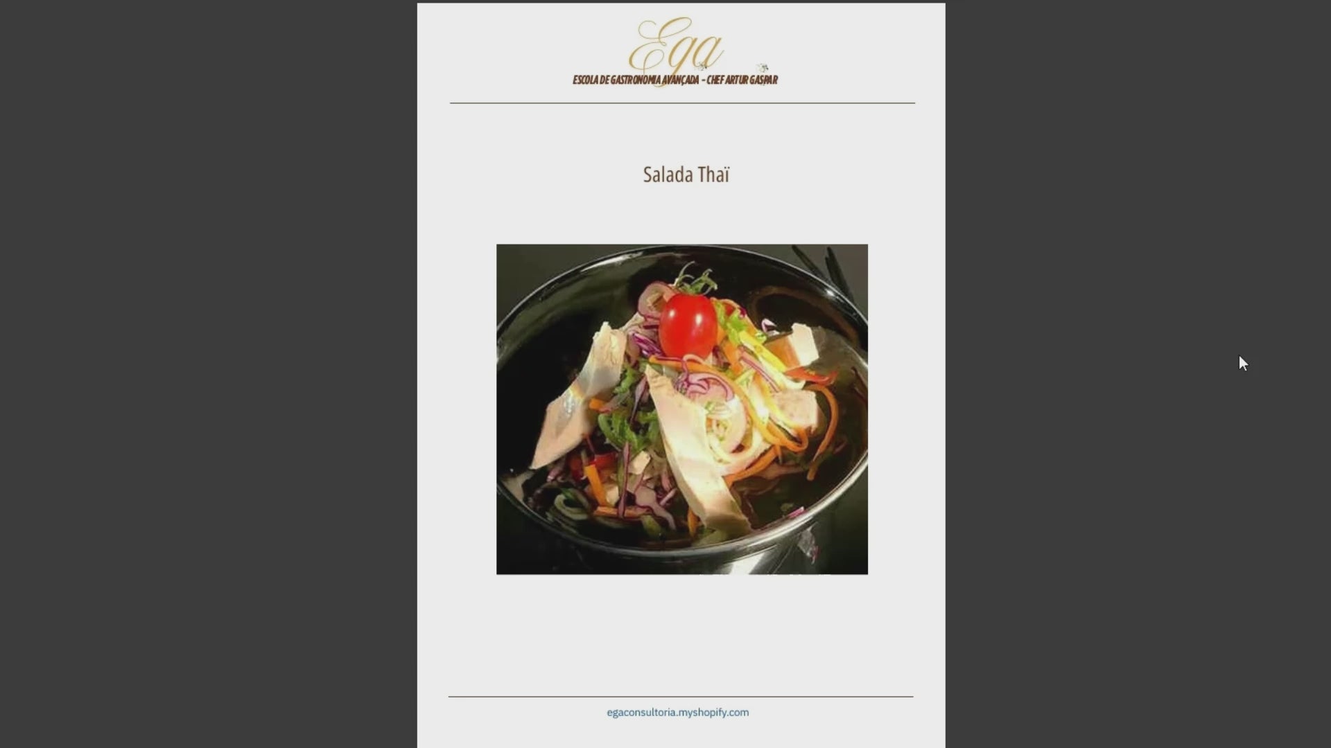 Salada Thaï - 30 reais (BRL R$) corresponde a mais ou menos 5 €