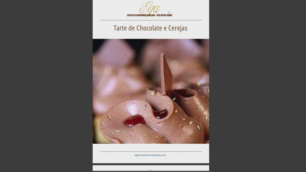 Tarte de Chocolate e Cerejas - 30 reais (BRL R$) corresponde a mais ou menos 5 €